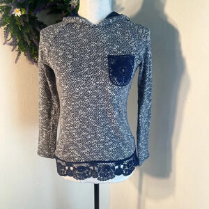 Self-esteem, L hooded shirt/sweater. Knitted lace detail on drop hem, hood,pocke